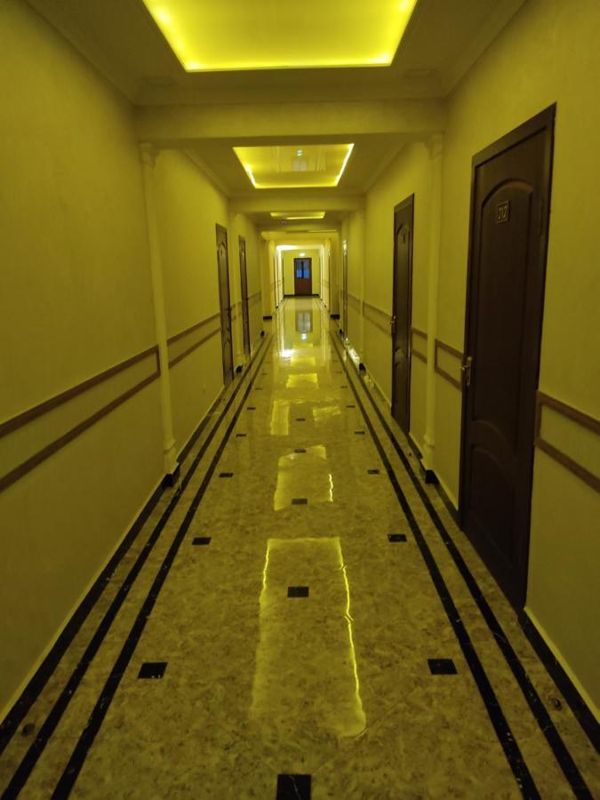 Hayat Hotel Zharkent ภายนอก รูปภาพ